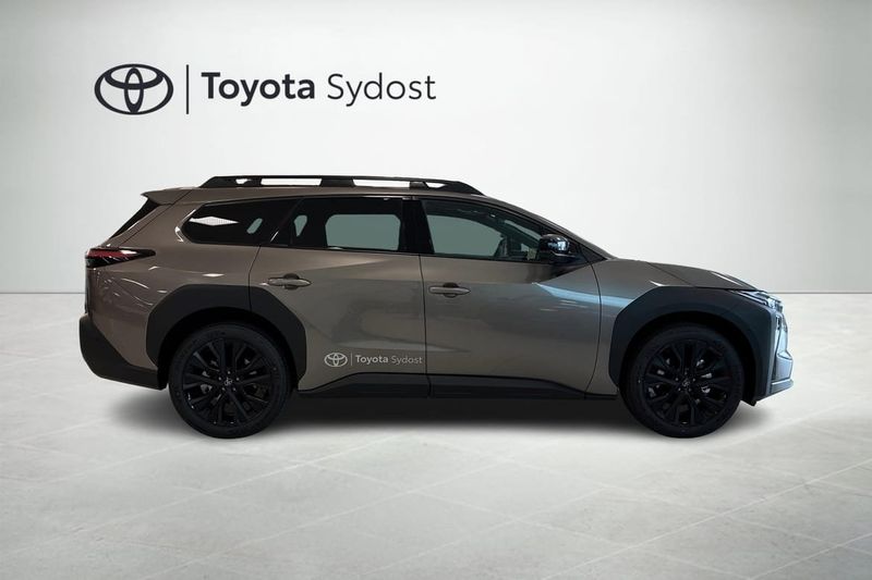 Toyota bZ4X Touring bild 16