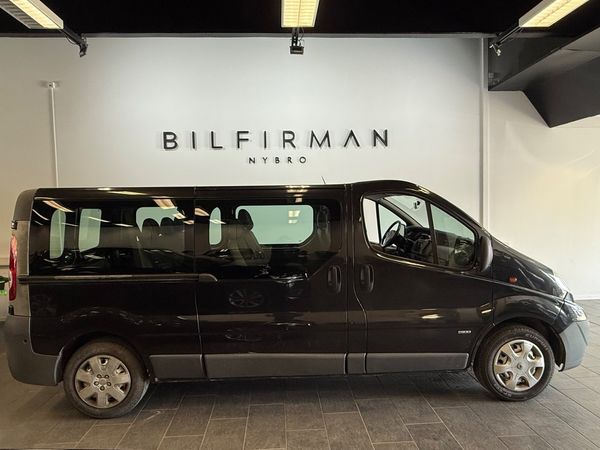 Opel Vivaro Kombi 2.9t 2.0 CDTI 9 sits - 2009