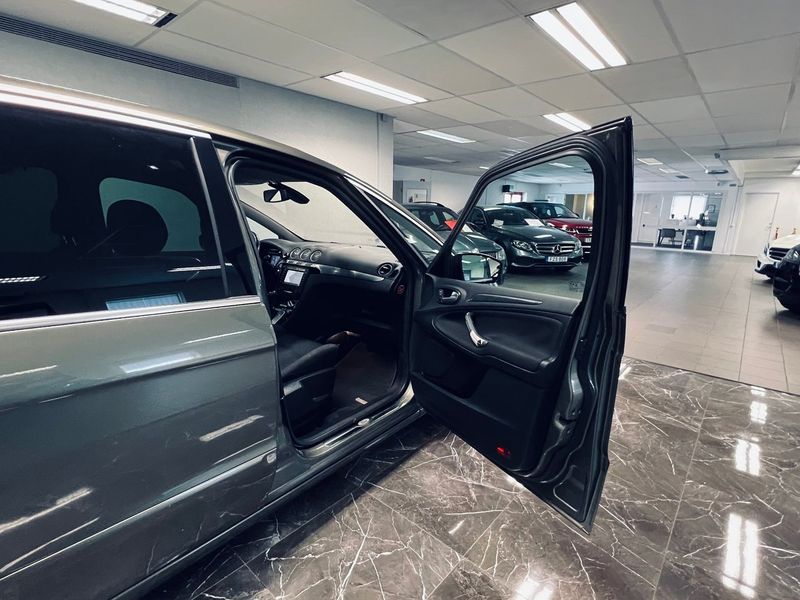 Ford S-Max bild 8