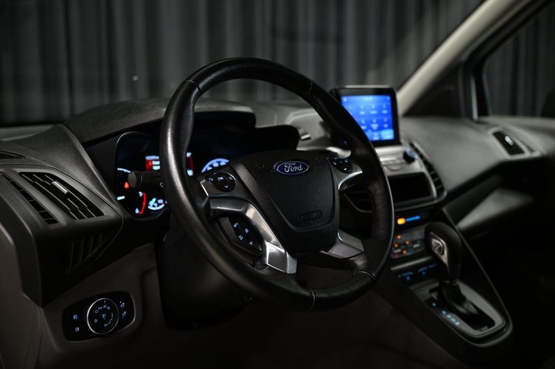 Ford Transit Connect bild 14