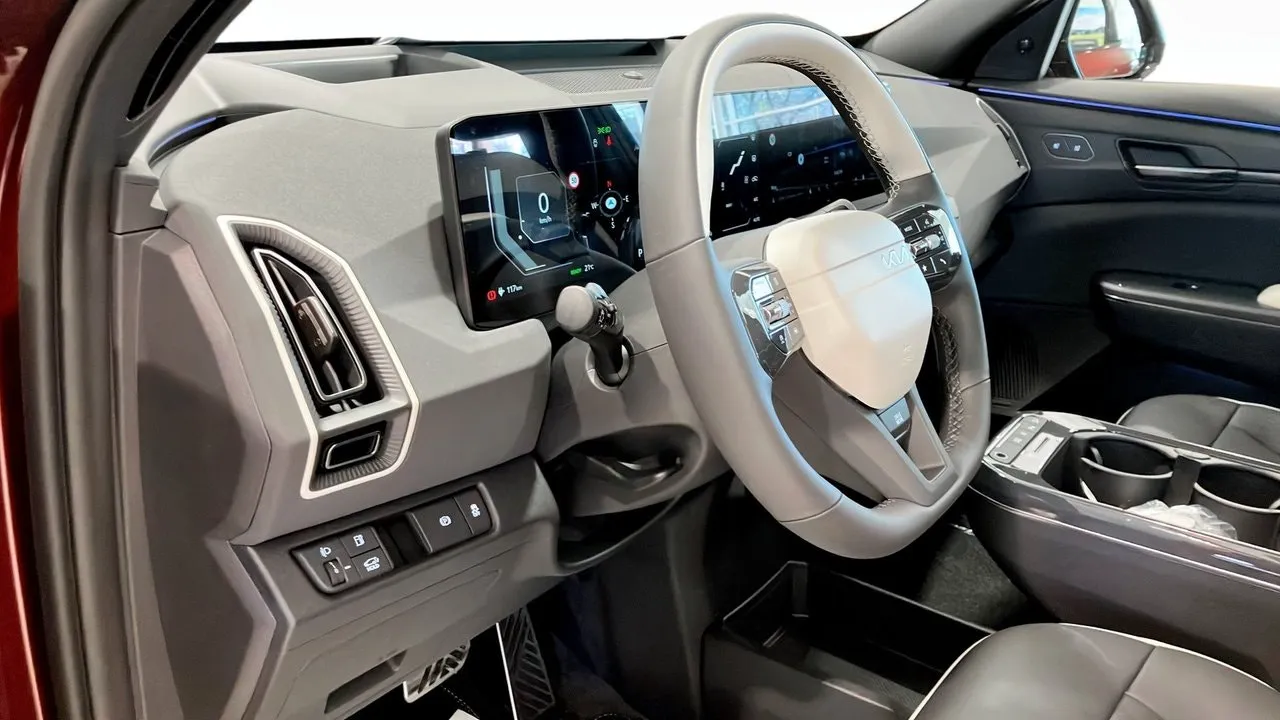 Vehicle image 20