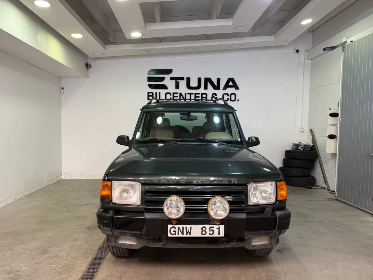 Vehicle image 1