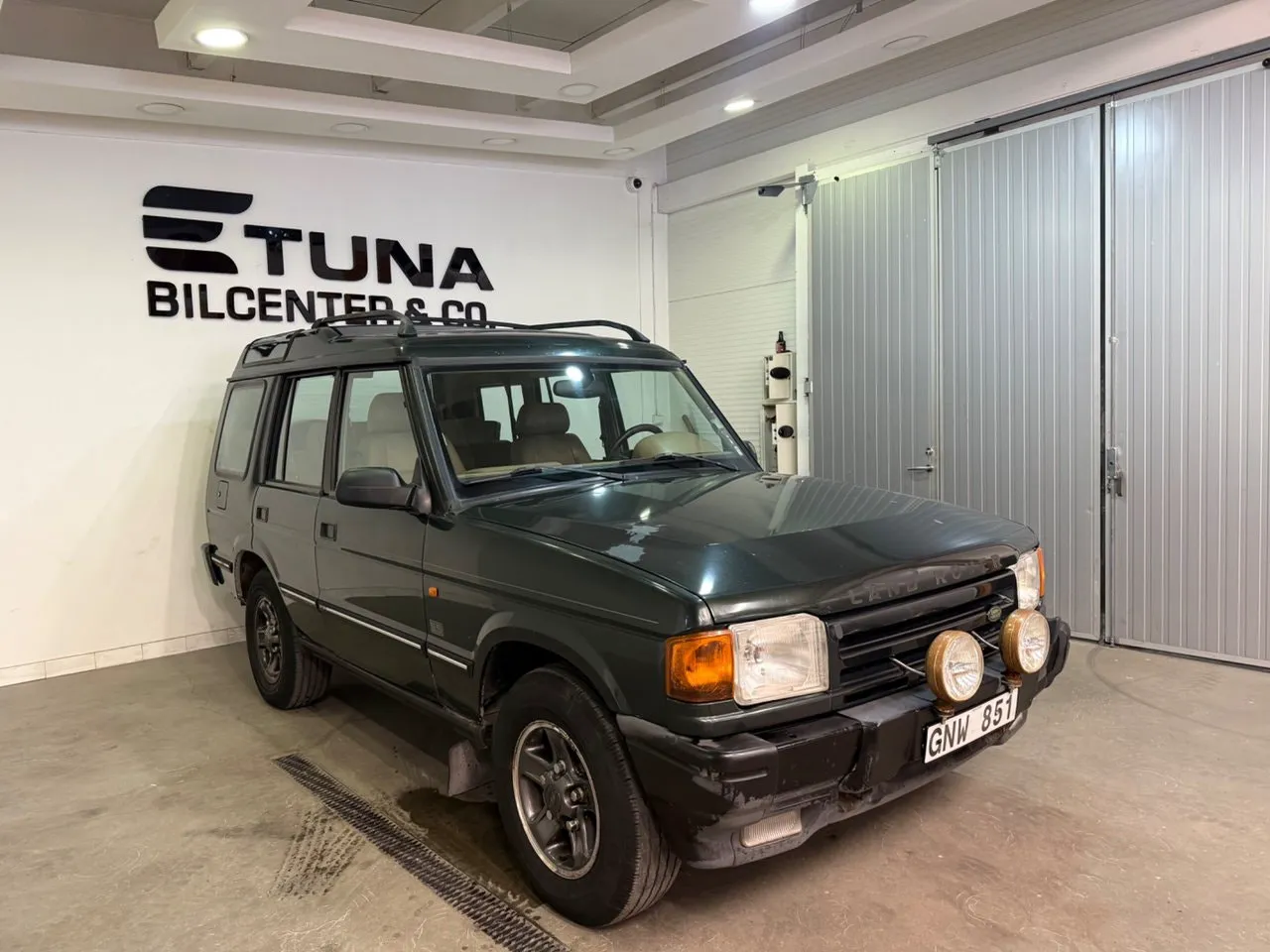 Vehicle image 2