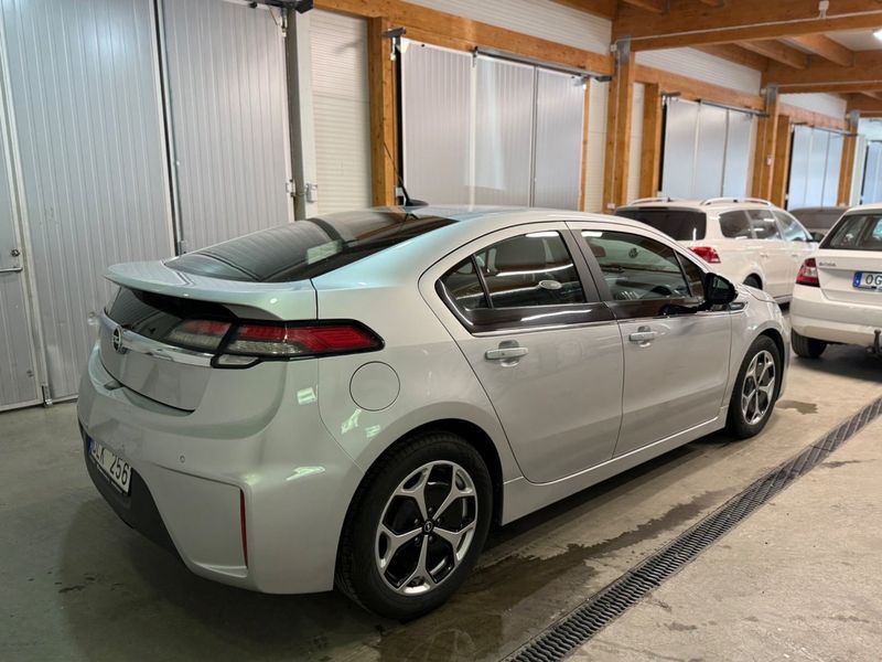 Opel Ampera bild 18