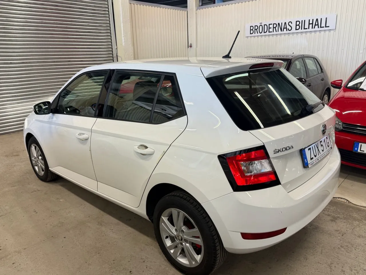 Vehicle image 1