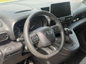 Toyota Proace bild 9