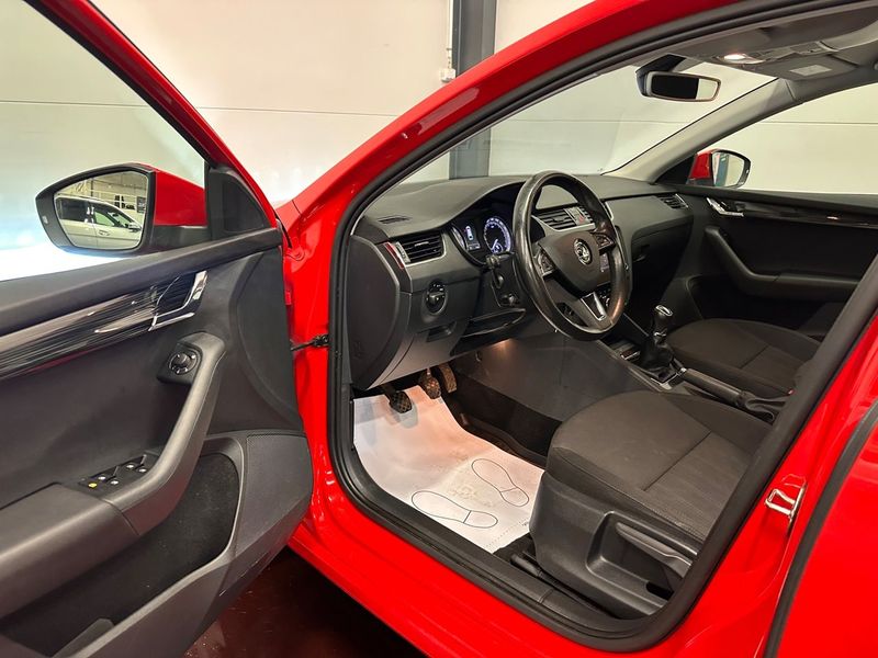Skoda Octavia bild 18