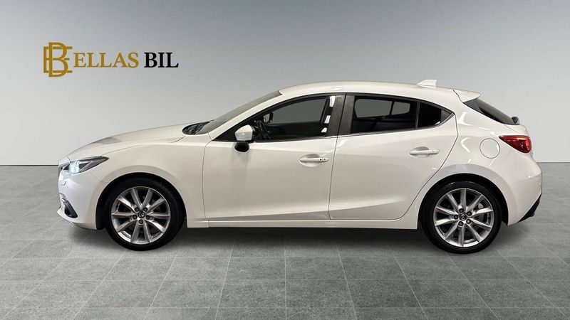 Mazda 3 bild 2