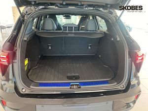Lynk & Co 01 bild 15