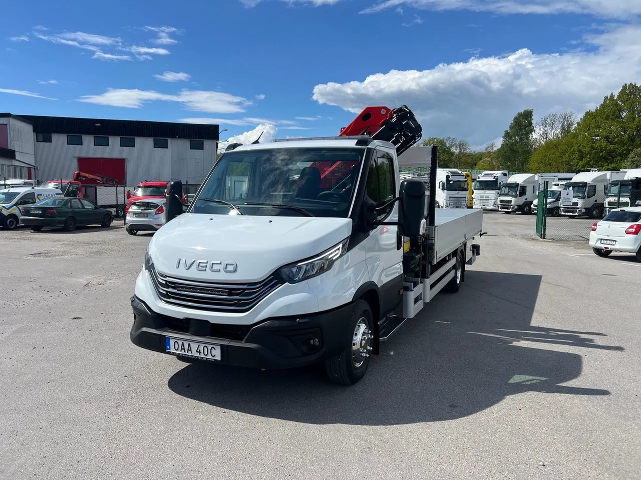 Vehicle image 3
