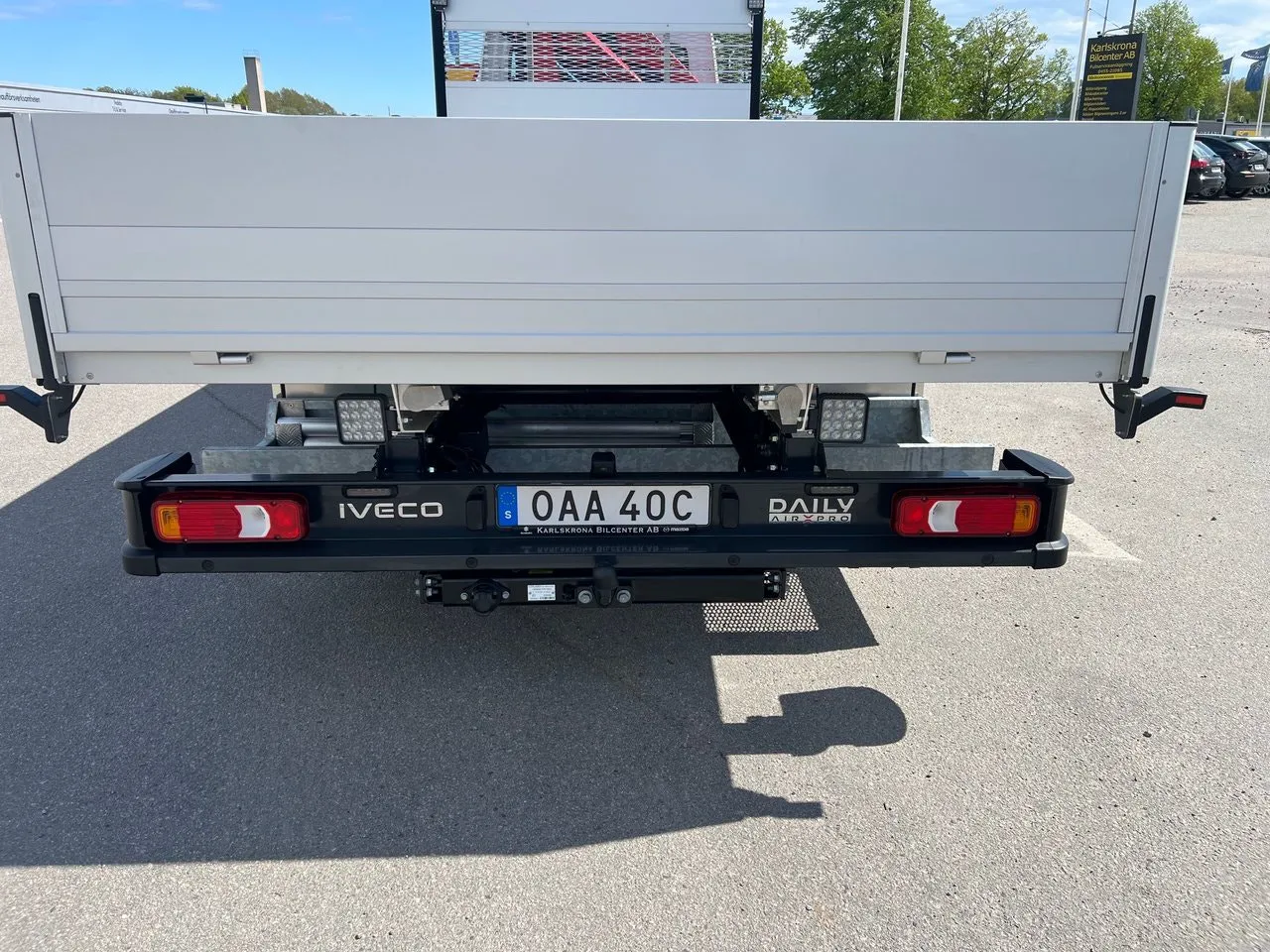 Vehicle image 22