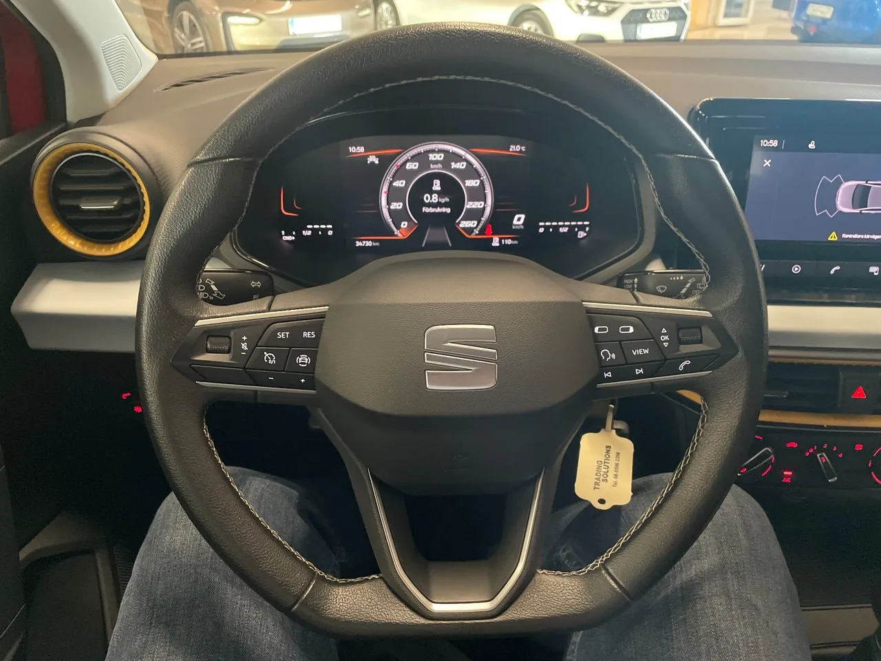 Vehicle image 22