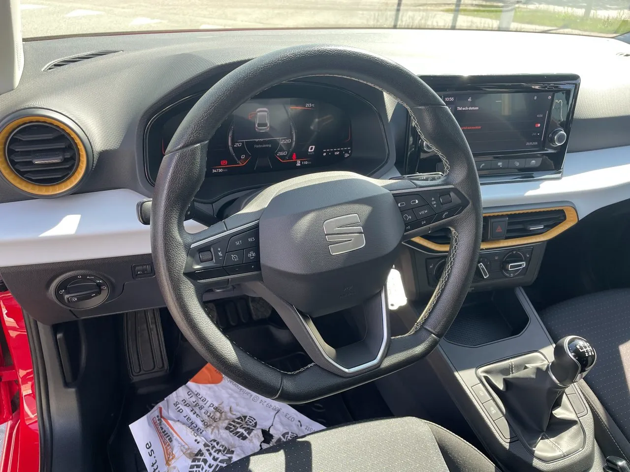 Vehicle image 7