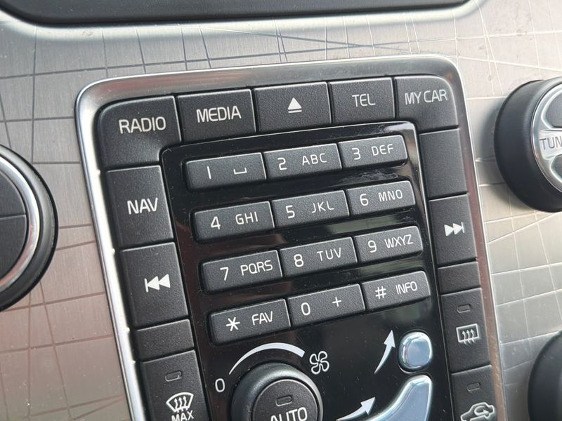 Volvo XC70 bild 18