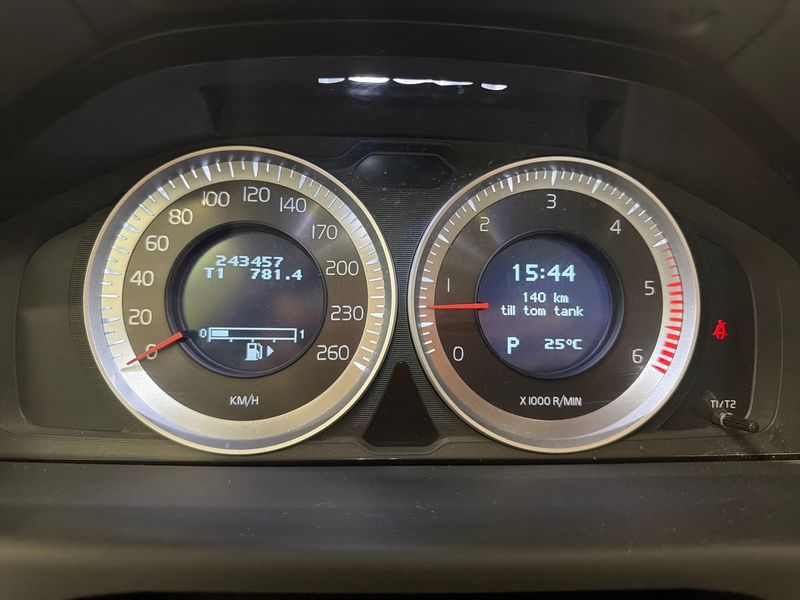 Volvo V70 bild 12