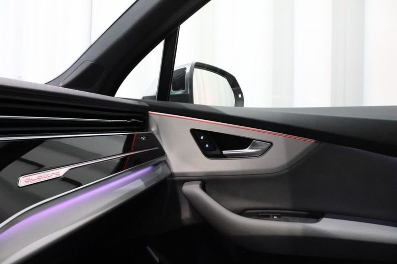 Audi SQ7 bild 27