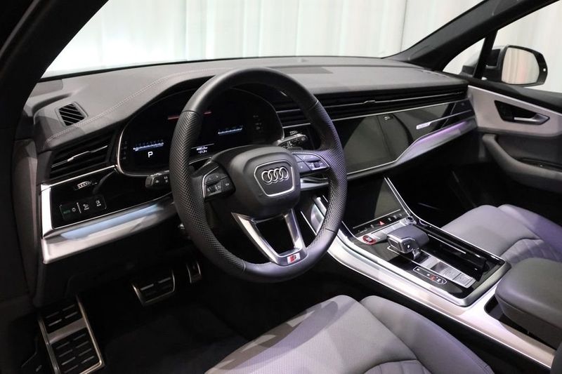 Audi SQ7 bild 14