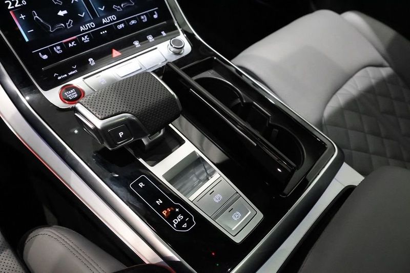 Audi SQ7 bild 25