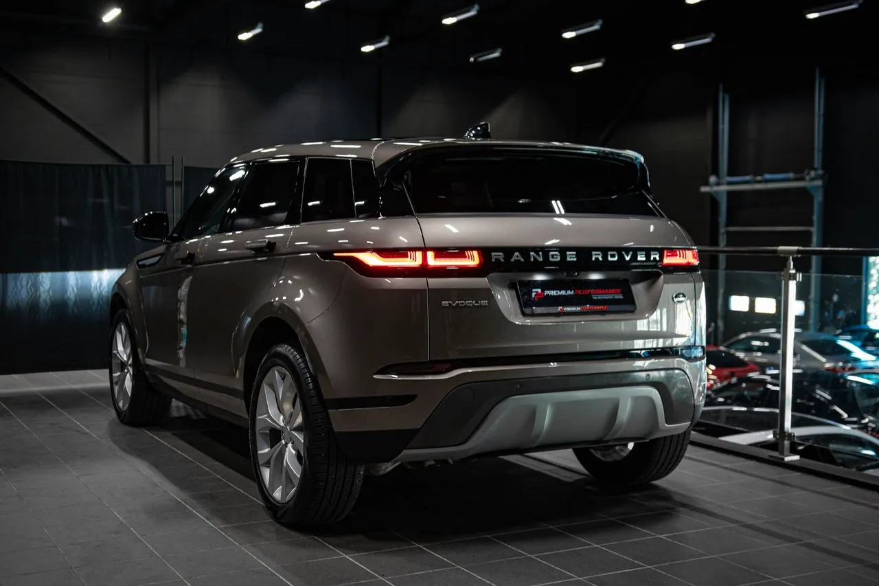 Vehicle image 36