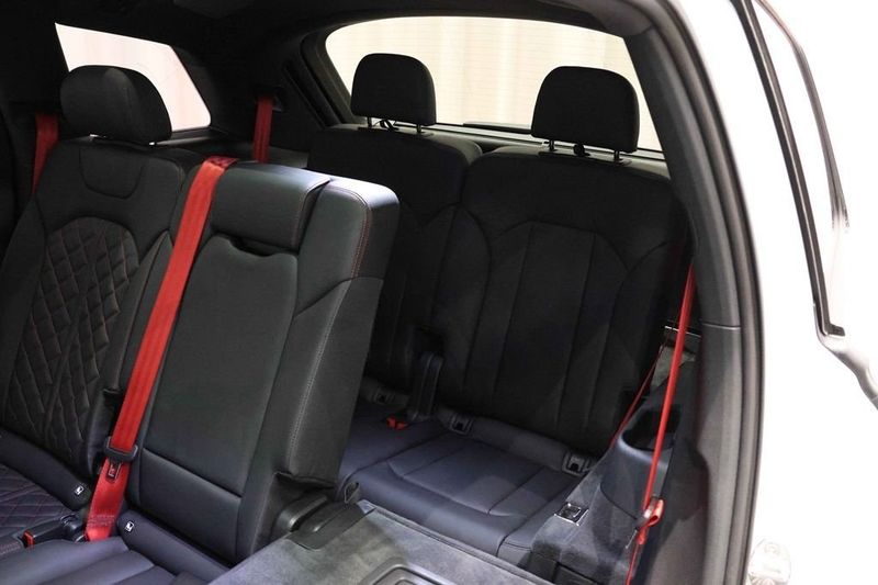 Audi SQ7 bild 13