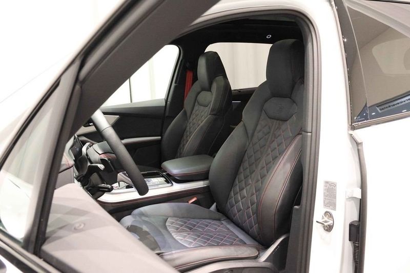 Audi SQ7 bild 8