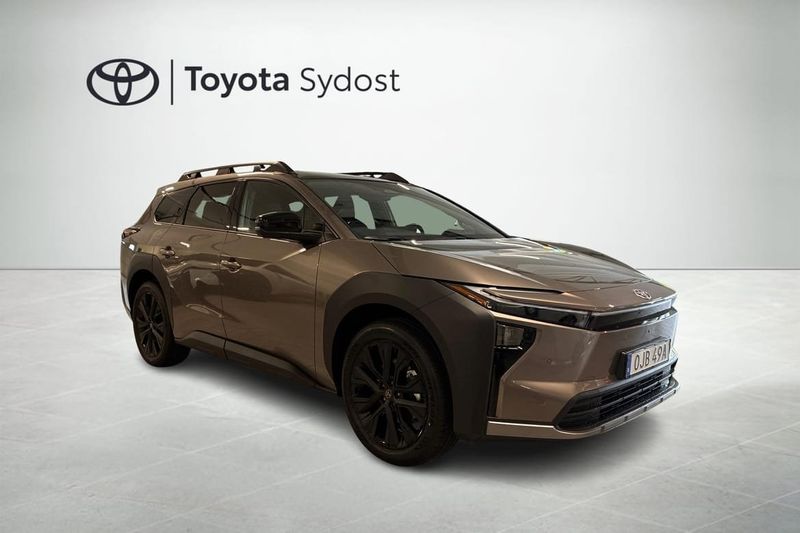 Toyota bZ4X Touring bild 14