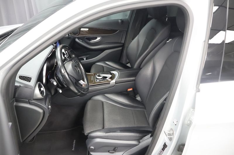 Mercedes GLC220 bild 10