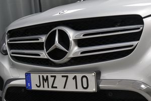 Mercedes GLC220 bild 7