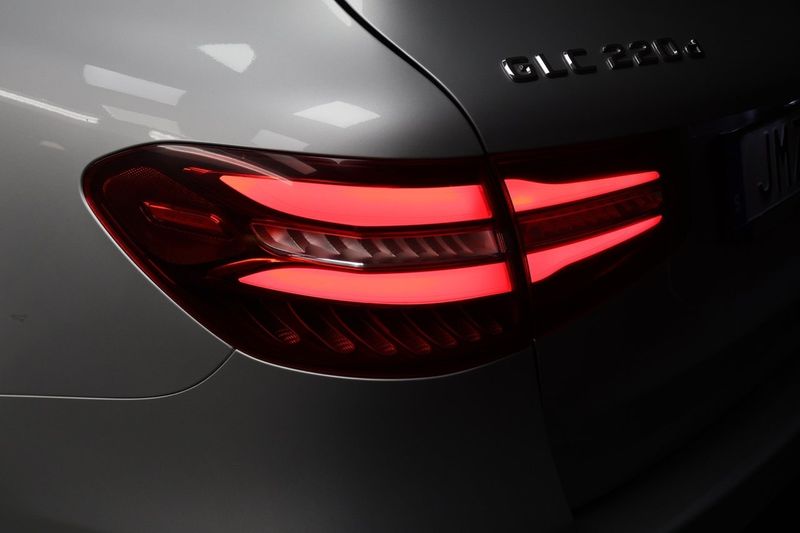 Mercedes GLC220 bild 9