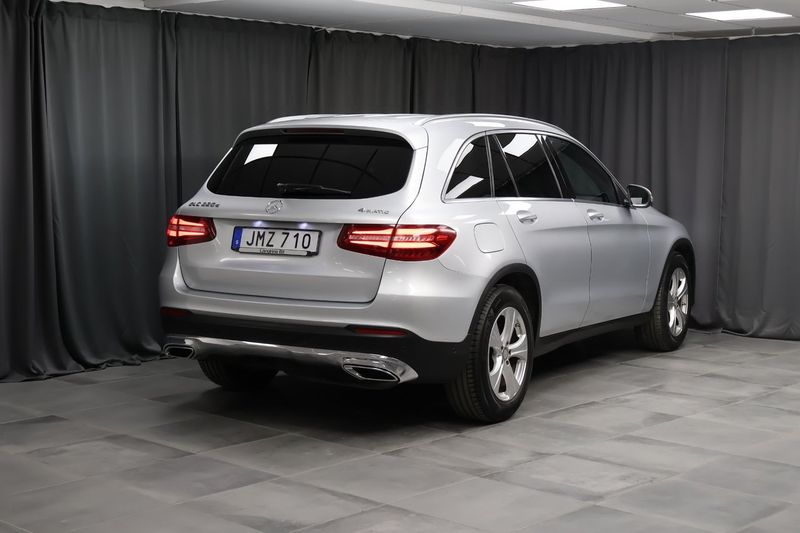 Mercedes GLC220 bild 2
