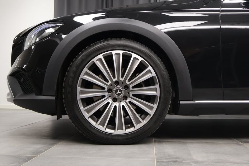 Mercedes E220 bild 5
