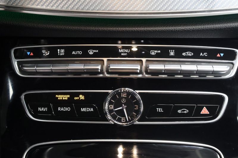 Mercedes E220 bild 19