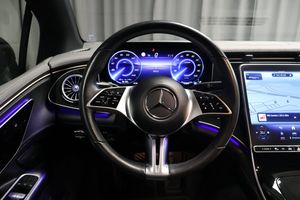 Mercedes EQE300 bild 16