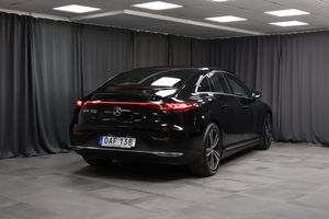 Mercedes EQE300 bild 2