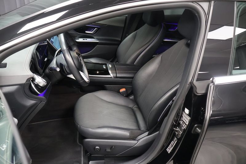 Mercedes EQE300 bild 10