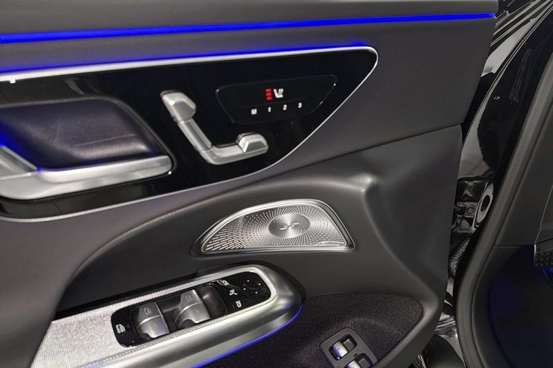 Mercedes E300 bild 11