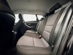 Hyundai i30 bild 13