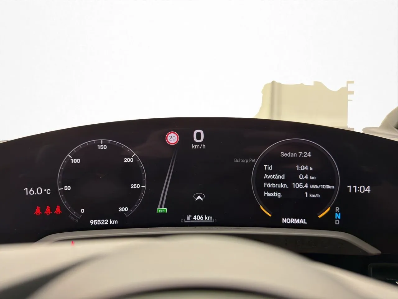 Vehicle image 20