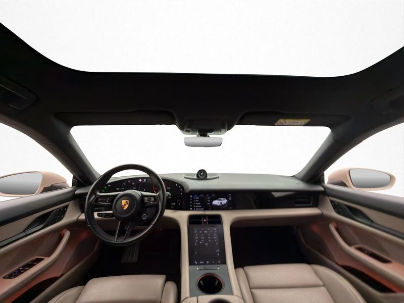 Porsche Taycan bild 11