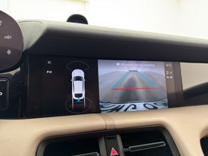 Porsche Taycan bild 16