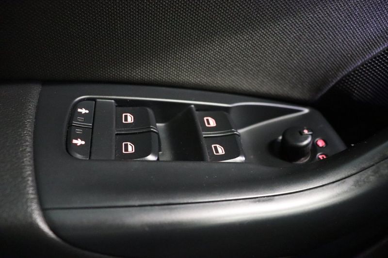 Audi Q3 bild 20