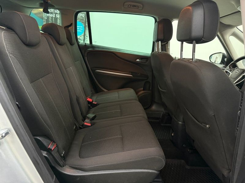 Opel Zafira bild 15
