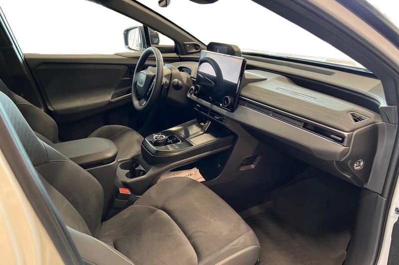 Toyota C-HR bild 7