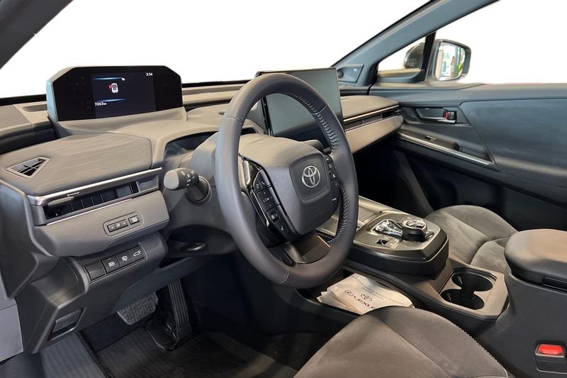 Toyota C-HR bild 14
