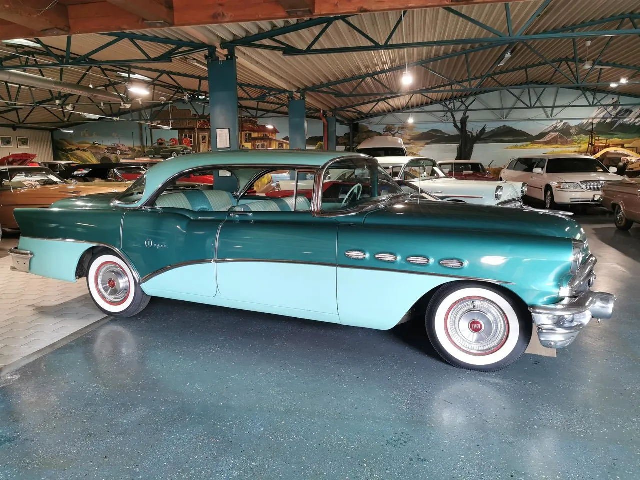Vehicle image 31