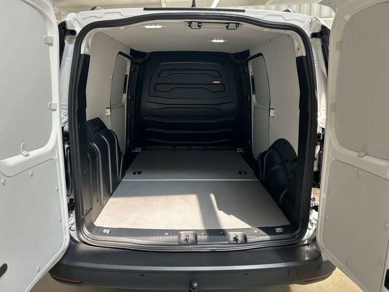 Volkswagen Caddy Maxi bild 9