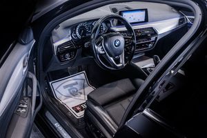 BMW 530 bild 12