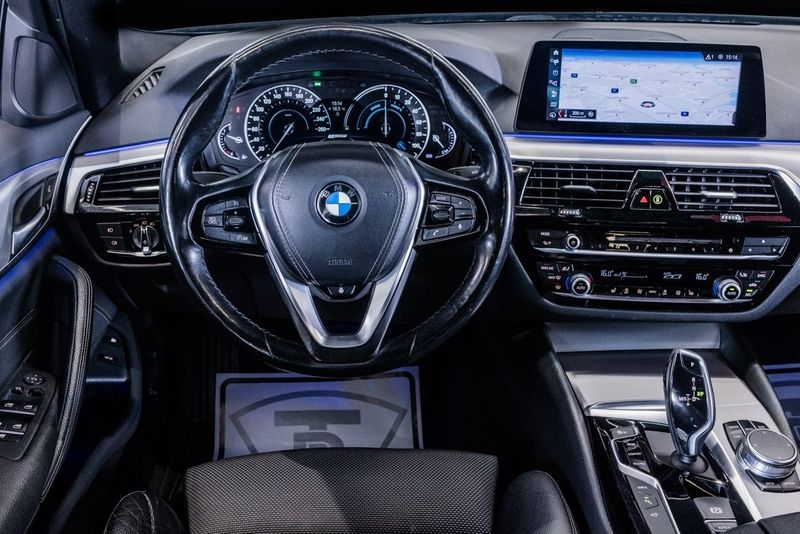BMW 530 bild 16