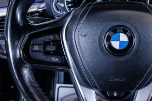 BMW 530 bild 18