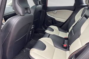 Volvo V40 bild 9